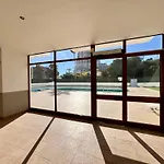 Lägenhet Town With Pool By Homing