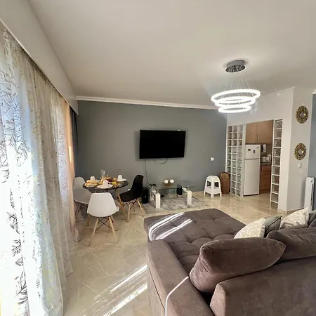 Town With Pool By Homing Apartamento *