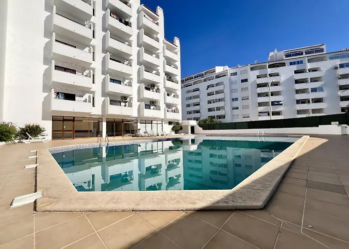 아파트 Town With Pool By Homing 알부페이라