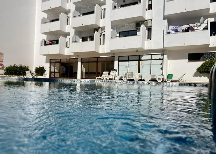 아파트 Town With Pool By Homing 알부페이라